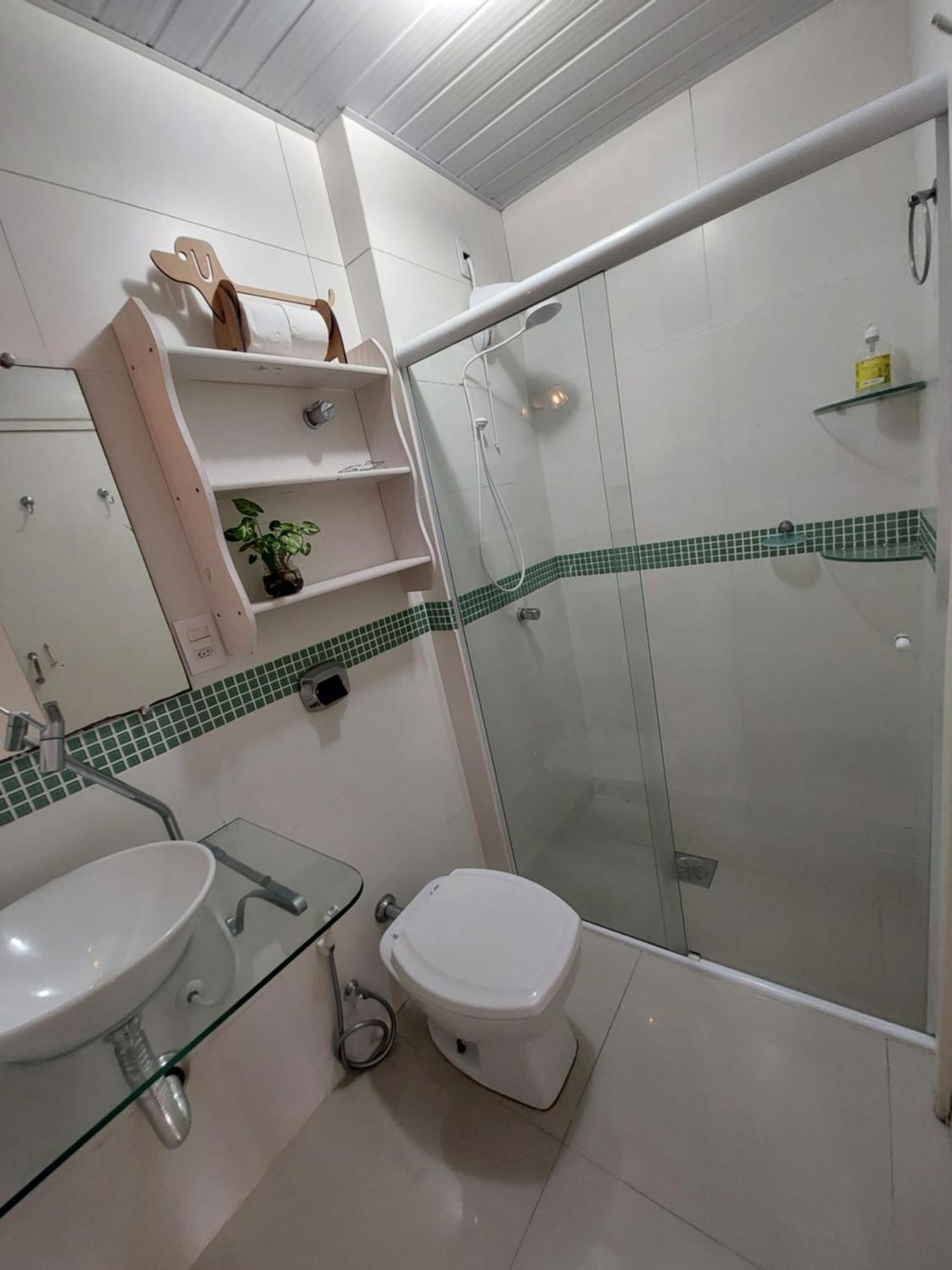 Apartment Custo Beneficio No Centro 4 Pessoas, 2q, Ar, Garagem, Cozinha Completa Florianopolis